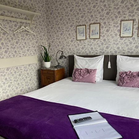 Tree & B Bed & Breakfast Brugge Bagian luar foto