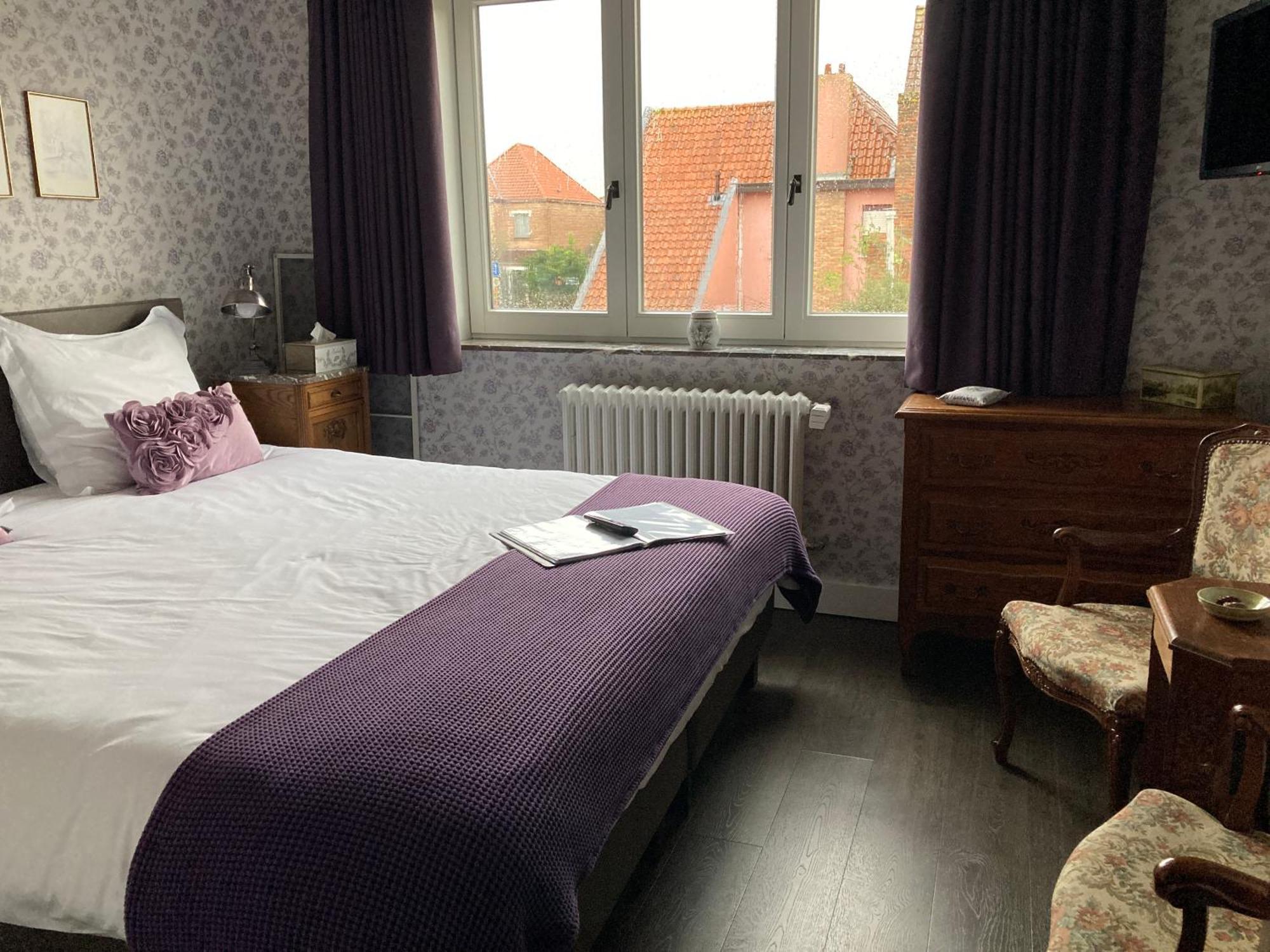 Tree & B Bed & Breakfast Brugge Bagian luar foto