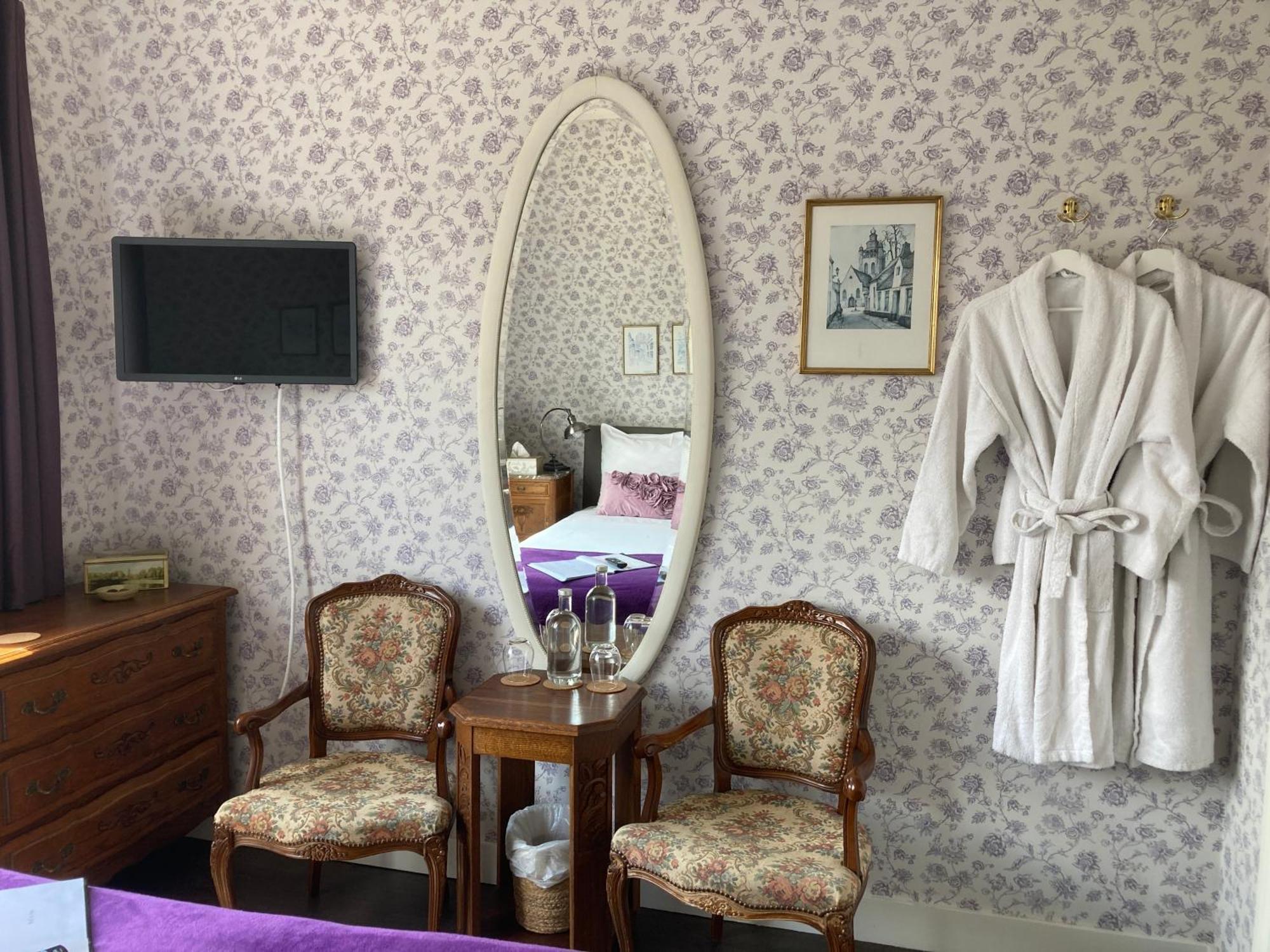 Tree & B Bed & Breakfast Brugge Bagian luar foto